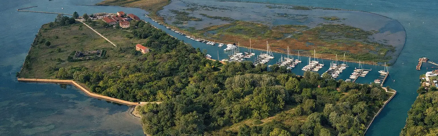 island of certosa tour insight