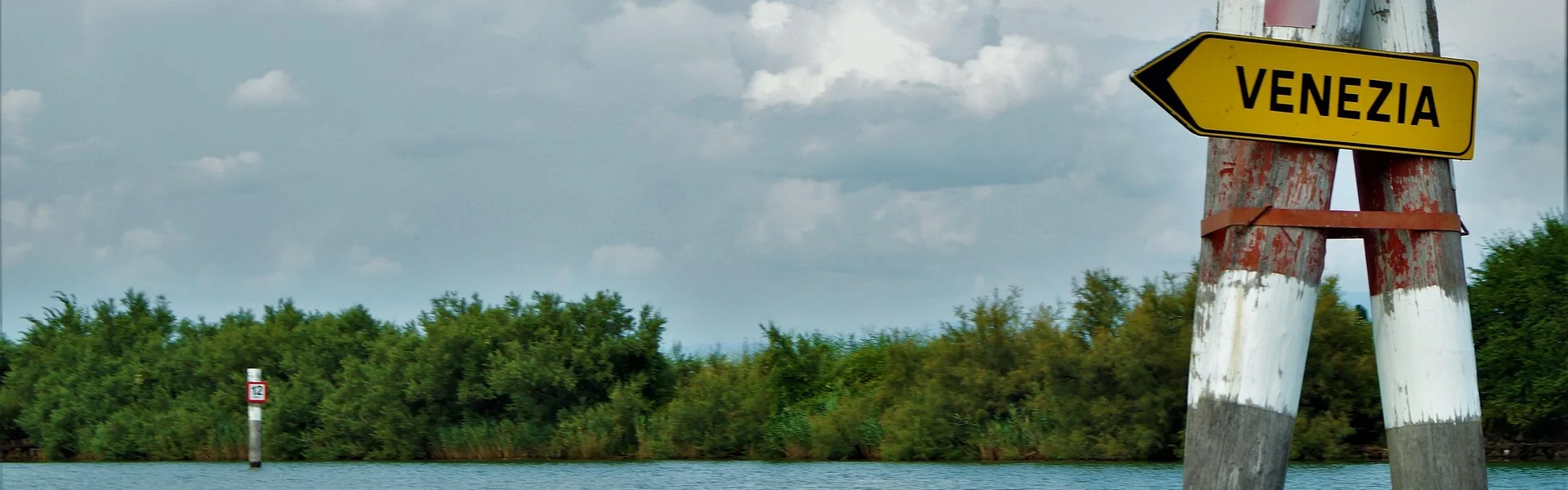 water and sand tour insight